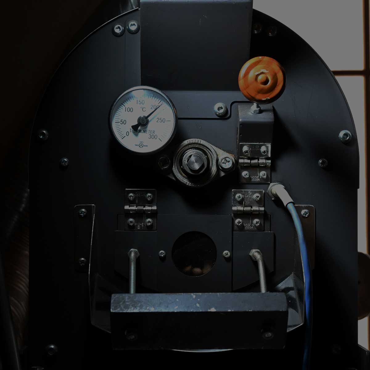 TIGER COFFEE Lab.の焙煎機